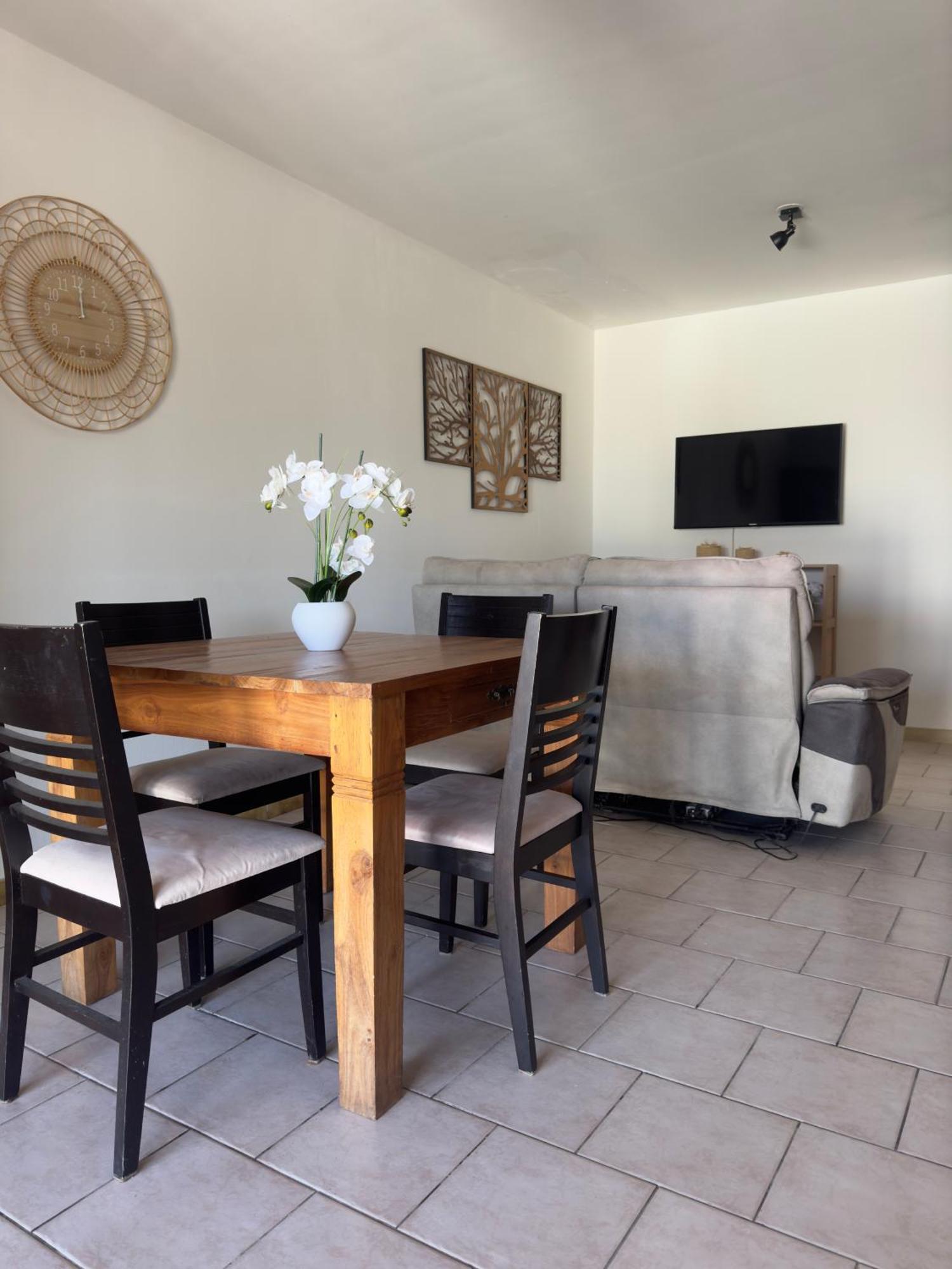 Cozy Caze Apartment Saint-Joseph Exterior photo