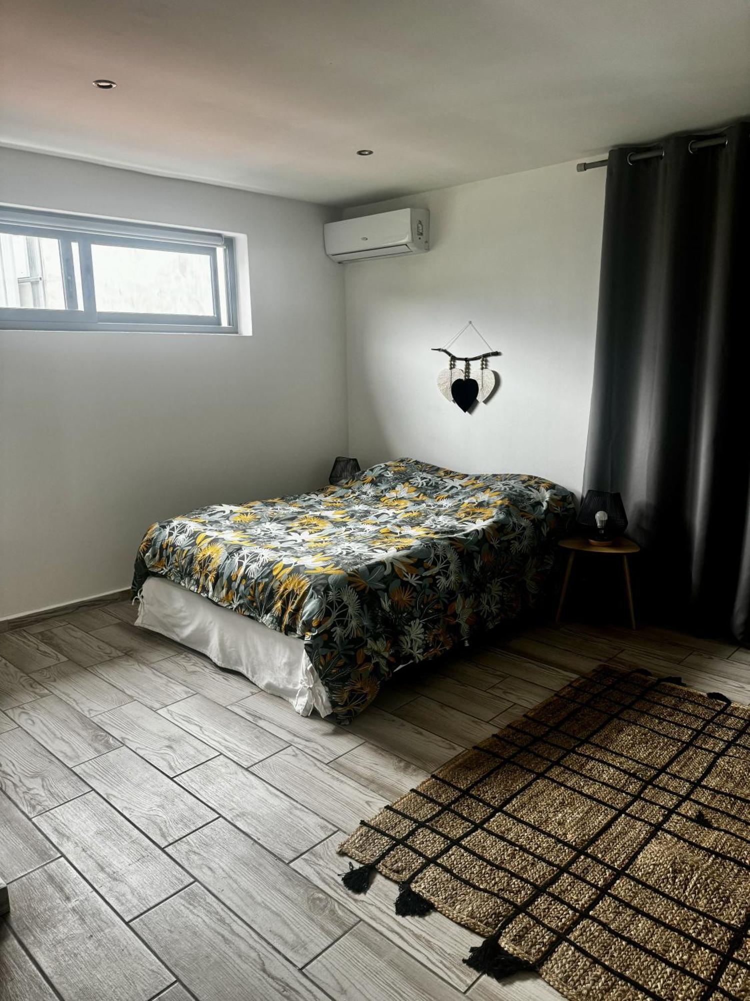 Cozy Caze Apartment Saint-Joseph Exterior photo